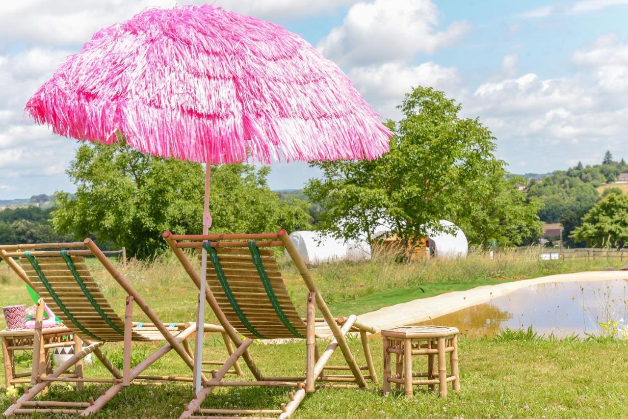 Pensjonat Coachella Lanouaille Zewnętrze zdjęcie